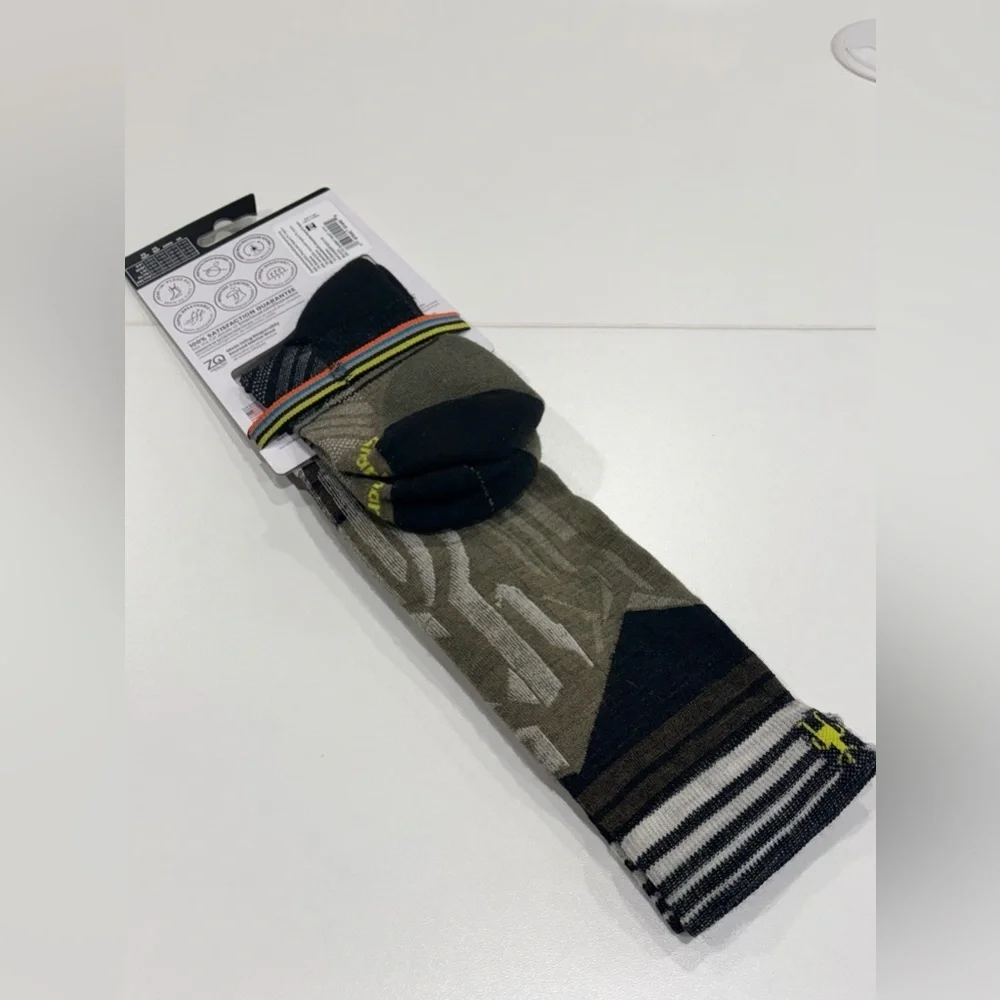 SmartWool Men's Medium Ski Targeted Cushion Summit Shot Socks Green Black NWT